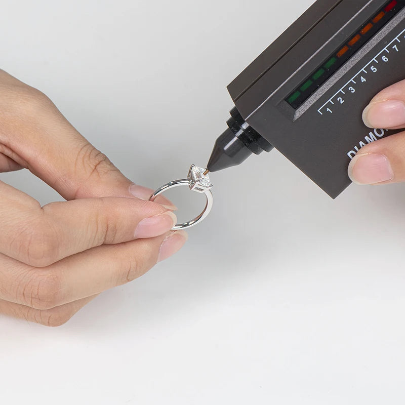 GRA Certification Solitaire Emerald Cut Moissanite Ring D Color 5x7mm 1.0ct Sterling Silver Engagement Promise Rings for Her