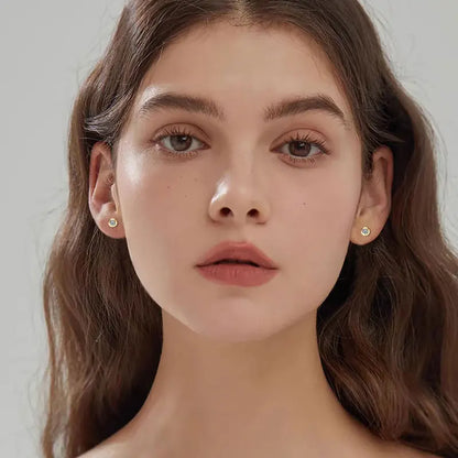 Classic Simple Style 925 Sterling Silver 3mm 0.10CT Round D Color VVS1 Moissanite Fashion Round Stud Earrings for Women