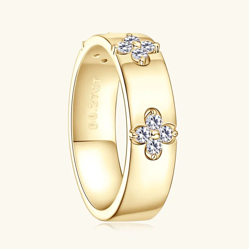 Clovera Ring