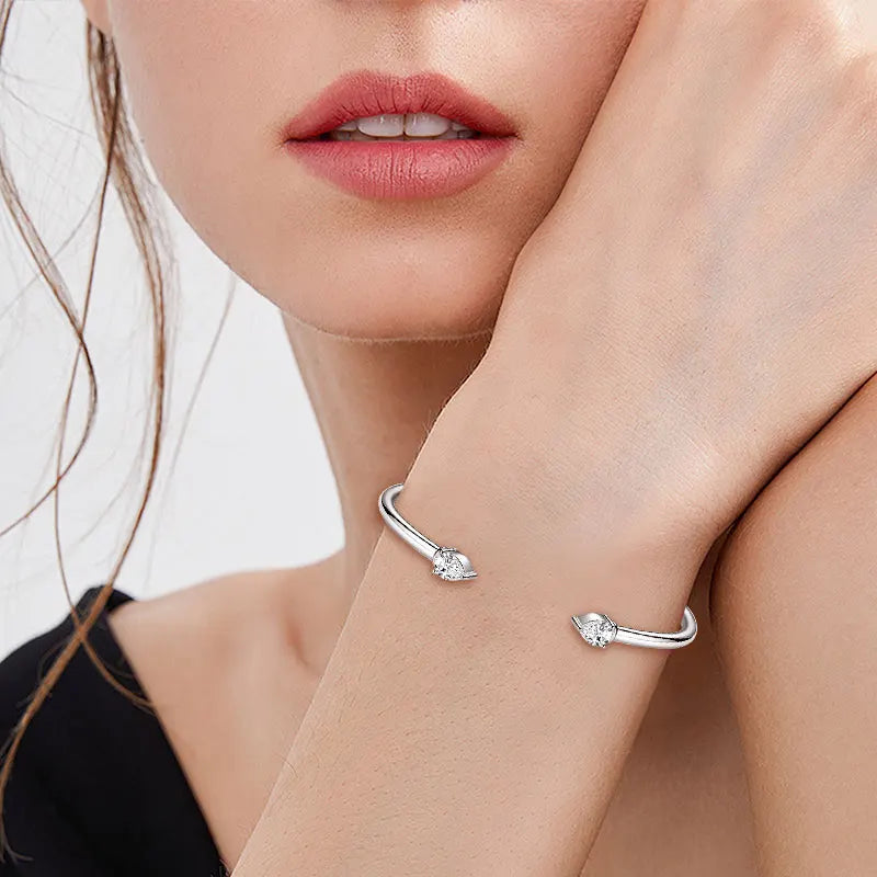 Simple 925 Sterling Silver Pear-shaped Cut 5x7mm 0.8ct Moissanite Open Cuff Bangle Flex Bracelet for Women with Certificate