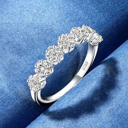 925 Silver 0.65CT 1.6mm & 1.5mm Round Moissanite Flower Half Eternity Band Lady Seven Little Flowers Exquisite Half-body Ring