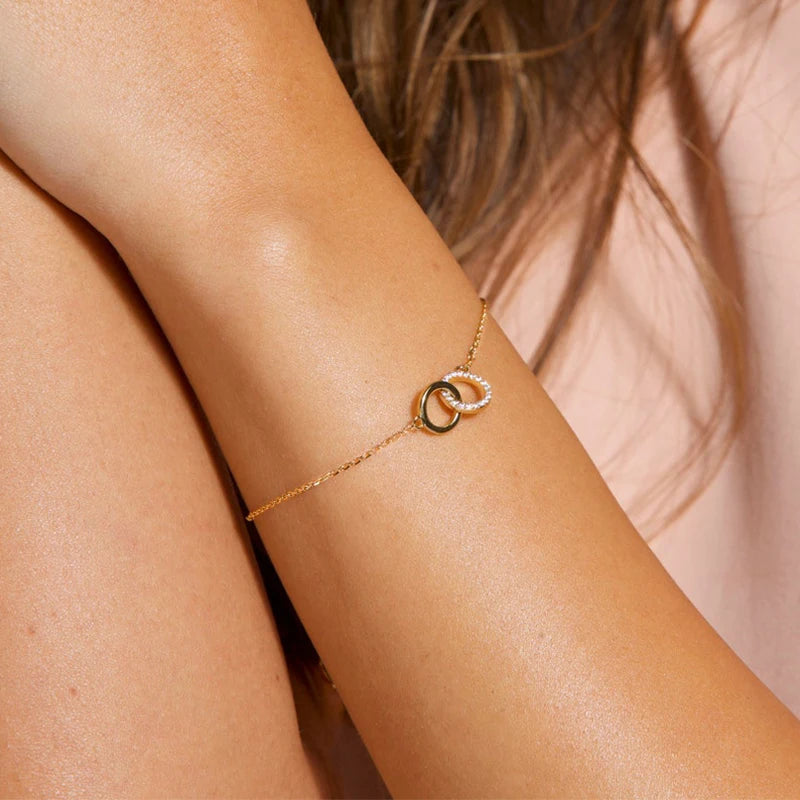 Geometric Round Casual 925 Sterling Silver Pave 1mm 0.005ct Moissanite Double Circle Eternity Sister Bolo Bracelet