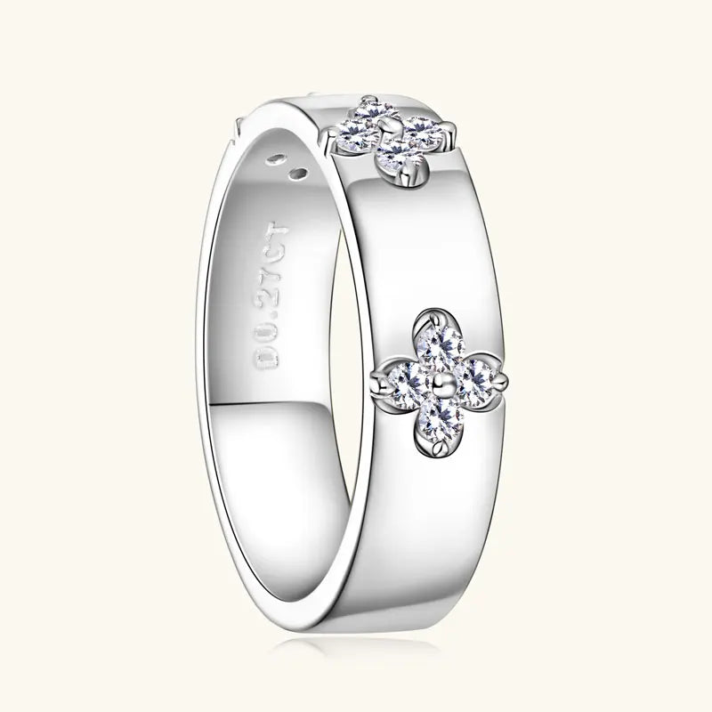Clovera Ring